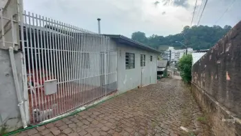 Imagem do anúnio: Vendo casa em Concórdia , Santa Catarina no bairro Centro