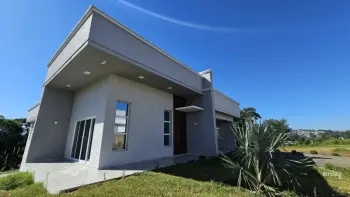 Imagem do anúnio: Vendo casa em Concórdia , Santa Catarina no bairro Parque de Exposições