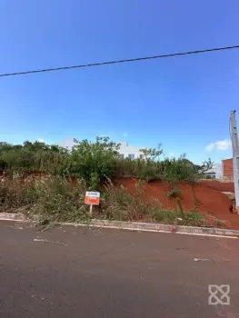 Imagem do anúnio: Vendo terreno / lote / condomínio em Videira , Santa Catarina no bairro Loteamento Jardim Itália