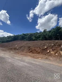 Imagem do anúnio: Vendo terreno / lote / condomínio em Videira , Santa Catarina no bairro Oficina