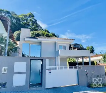 Imagem do anúnio: Vendo casa em Videira , Santa Catarina no bairro Farroupilha