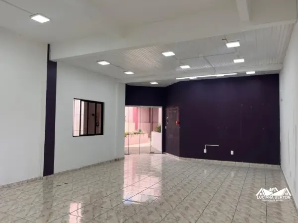 Imagem do anúnio: Vendo ou alugo conjunto comercial / sala em Fraiburgo , Santa Catarina no bairro Centro