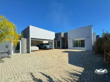 Imagem do anúnio: Vendo casa em Fraiburgo , Santa Catarina no bairro Das Nações