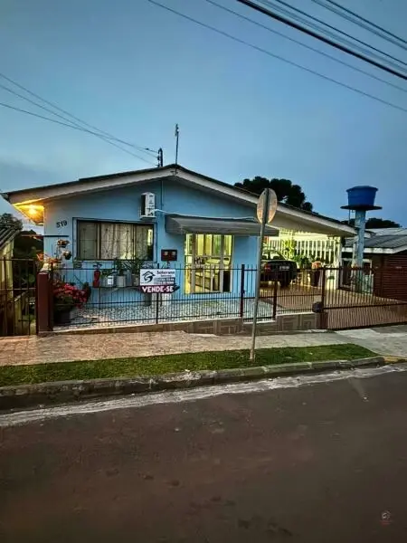 Imagem do anúnio: Vendo casa em Fraiburgo , Santa Catarina no bairro Macieira