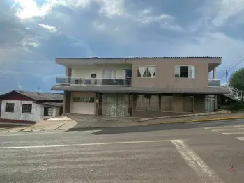 Imagem do anúnio: Vendo prédio inteiro em Fraiburgo , Santa Catarina no bairro São José