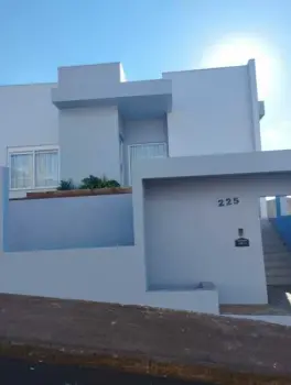 Imagem do anúnio: Vendo ou alugo casa em Fraiburgo , Santa Catarina no bairro Jardim Das Hortencias