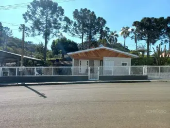 Imagem do anúnio: Vendo casa em Concórdia , Santa Catarina no bairro Parque de Exposição