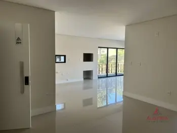 Imagem do anúncio: Vendo apartamento em Treze Tílias , Santa Catarina no bairro Centro