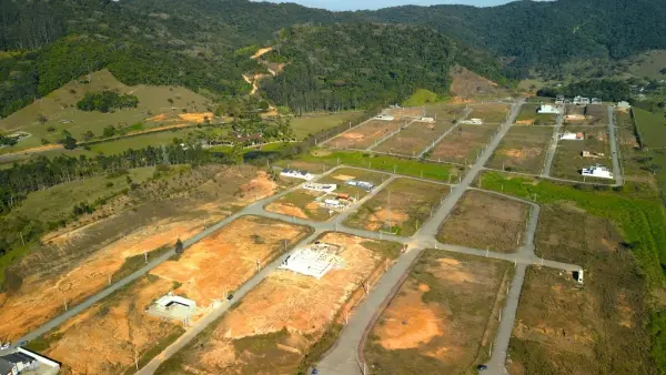 Imagem do anúnio: Vendo terreno / lote / condomínio em Gaspar , Santa Catarina no bairro Poco Grande