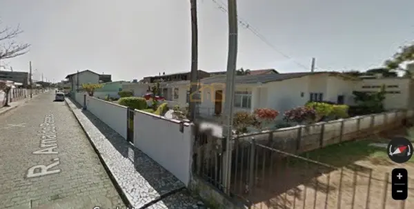 Imagem do anúnio: Vendo casa em Navegantes , Santa Catarina no bairro Centro