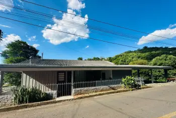 Imagem do anúnio: Alugo casa em Herval D'Oeste , Santa Catarina no bairro Vila Militar