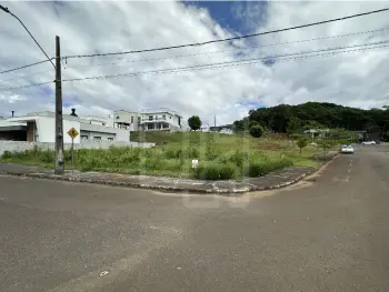 Imagem do anúnio: Vendo terreno / lote / condomínio em Joaçaba , Santa Catarina no bairro LOTEAMENTO SOLAR DO VALE