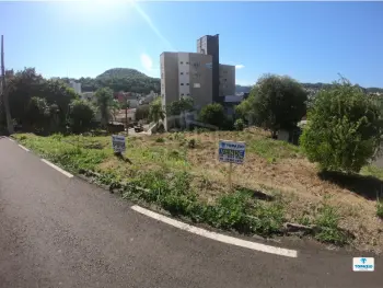 Imagem do anúnio: Vendo terreno / lote / condomínio em Joaçaba , Santa Catarina no bairro Cruzeiro do sul