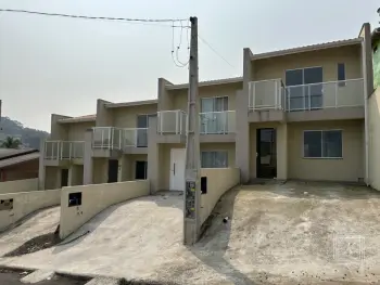 Imagem do anúnio: Vendo casa em Caçador , Santa Catarina no bairro Reunidas